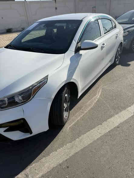 السلام عليكم كيا فورتي 2019

السياره كامله مبيهه نقص حتدثهه جاملغ وبنيدمحور ايتي

 صور الحادث والسونار بلمنشور ماشيه 81 الف 

عارضهه 135 وبيهه مجال ***********
