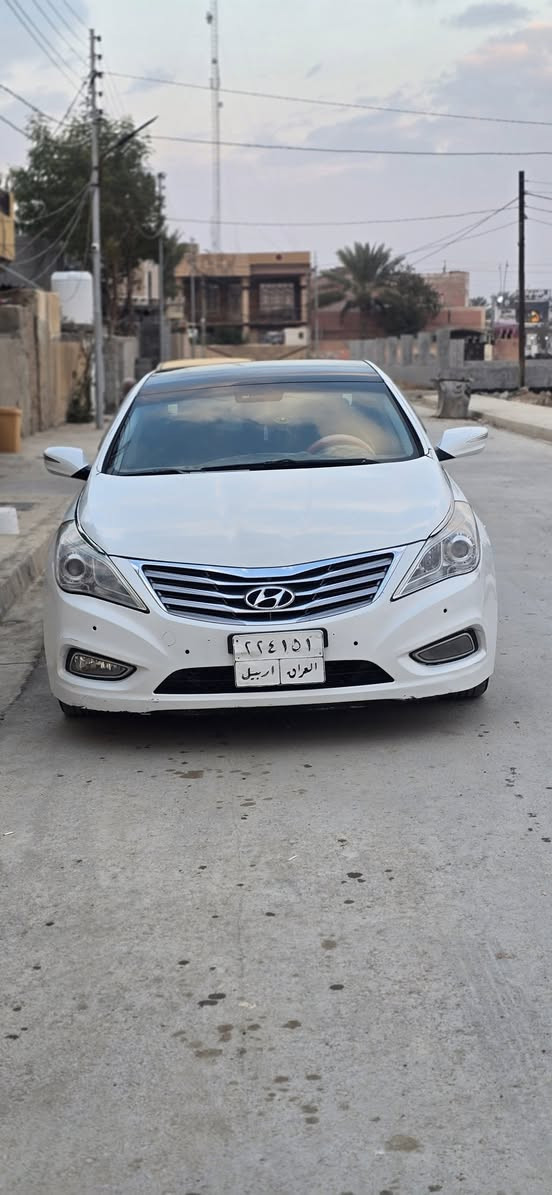 للبيع. أزيرا 2011خليجي خـلـيـجـي فول مواصفات ViP
 مكينة 6 سلندر 3800
- مواصفات السيارة ViP فول 1/1
- بصمة تشغيل
- بنوراما طكتين
- داخل جوزي
- كشنات جلد
- كشنات كهربائية
- كشنات تدفئه 
- حساسات خلفية امامي
- تبريد خلفي
-
- بردة خلفية كهربائية
- اوتو هولد
- اشاير بل مري
- مري شفط
- مانع انزلاق
- مثبت سرعة
- تحكم إستيرين
- انارة داخلية ليزرية
- انارة بل دشبول
- انارة بل ابواب
- لد امامي
- زينون
- بردات خلفيه
-دبل اكزوز خلفي
- ويل 18
- وباقي المواصفات هواي 
اخوان سياره نضيفه وحلوه وجاهزة من كير ومحرك وحدادية وتبريد برغي واحد معايزة 
السعر 100 بيها مجال قليل مكاني ديالى ناحيه كنعان ***********
