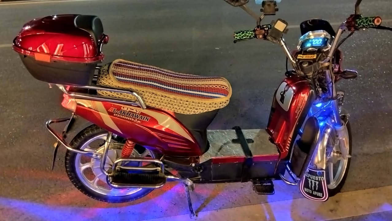 السلام عليكم
-للبيع او للمراوس 
-هارلي موديل 2025 شركه الاخوين 
-بطاريات عدد6 يقرن 10 ونص 
-دبل اشاره مثبت سرعه هورن 
-لايت عالي  ابيض ناصي اصفر
-نشرات بك لايت  كله شغال
-بصمة تشغيل عن بعد +جهاز انذار🔇
-جنطه حجم كبير 
دراجه استخدام قليل ومماشي هواي
_السعر 600 وبيها مجال 
_العنوان الانبار الكرمه 
للأستفسار خاص او ***********
