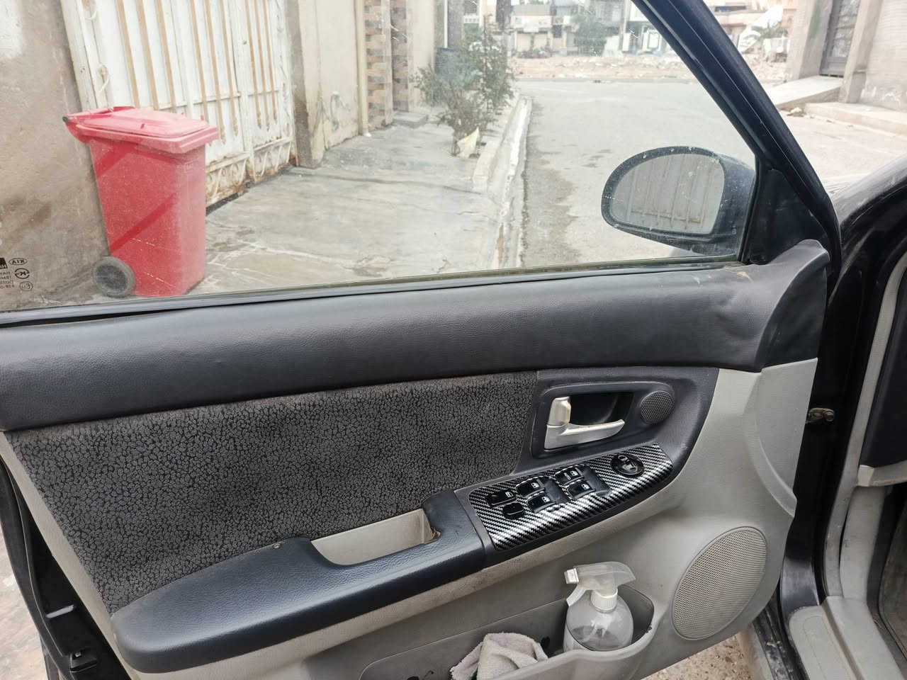 كيا سبكترا ٢٠٠٦ محرك ٢٠٠٠ كير اوتماتيك تبريد تدفئة شغال رقم بغداد باسمي السيارة خير من الله، البيع بسعر ٦٠ ورقة وبيها مجال رقمي *********** مكاني ديالى بلدروز
