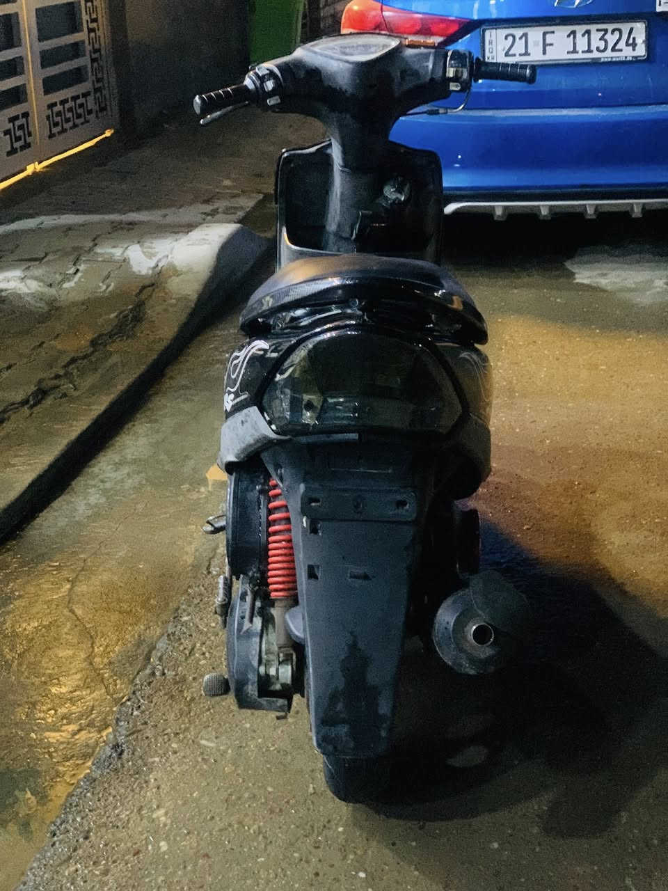 دراجه ماكس عدله للبيع الدراجه ممفتوحه مكفوله بلاديه كلشي بيها بلادي نقوصاتها (راجز مال سلف لان تشتغل هندر )صالنصه رياضيه دبلات رياضي قبق فلاوين رياضي قبق عنبار رياضي مكاني الامين الثانيه سعر 650 وبيها مجال قليل 
***********
