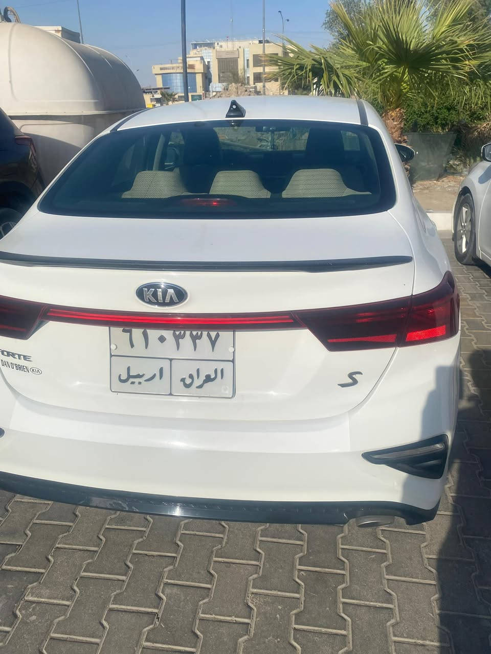 سلام عليكم 
سيراتو 2019 
سنويه منتهيه 
كفاله بيها بس بارد جاملق امامي 
جاهزه سياره 
عنوان جبيله 
سعر 95
مكلف بنشر 
رقم صاحب سياره 
***********
