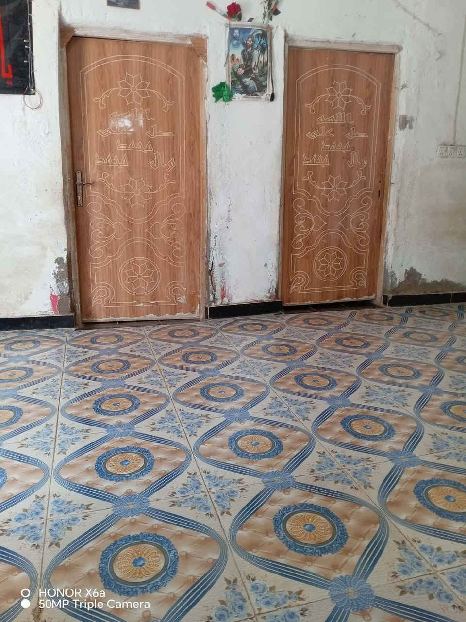 السلام عليكم بيت زراعي للبيع حي المنتضر مساحه ٣٠٠متر السكف سندويج ولارضيه سيراميك  مرقم وجاهز من لبلديه السعر19 ولشراي بي   مجال ، الاستفساررر
***********
