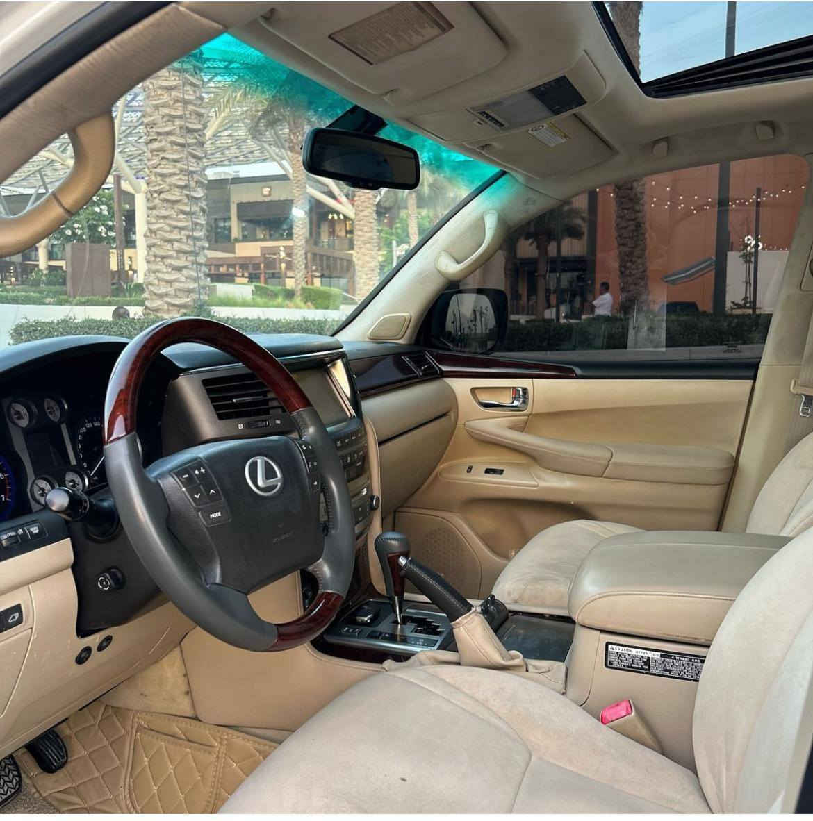 لكزز 2015 سبورت LX570
فول مواصفات السيارة مكينة 8 سلندر

أدوات أدوات أدوات
سيارة مكفولة من الكص والسرقة والانتربول
السعر قيم بل يرضى الله غير متواجد واتساب
مكانهة بغداد الكرخ
***********
