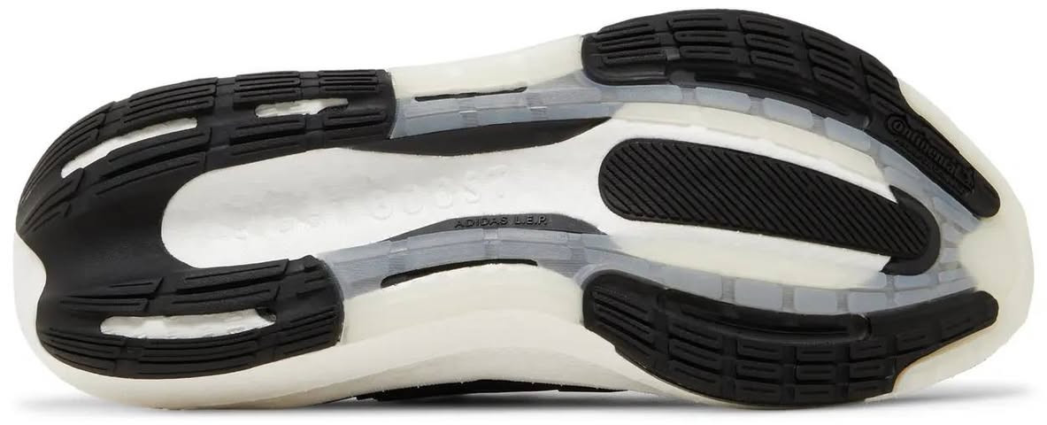 Adidas ultra boost light
اديداس الترا بوست لايت اورجنال 
وكالة غير مستخدم 
لايك وتعليق عالمنشور بيصلك تفاصيل


**إذا كنت صاحب هذا الإعلان وتريد حذفه لأي سبب، رجاءا أرسل رسالة إلى الدعم الفني**