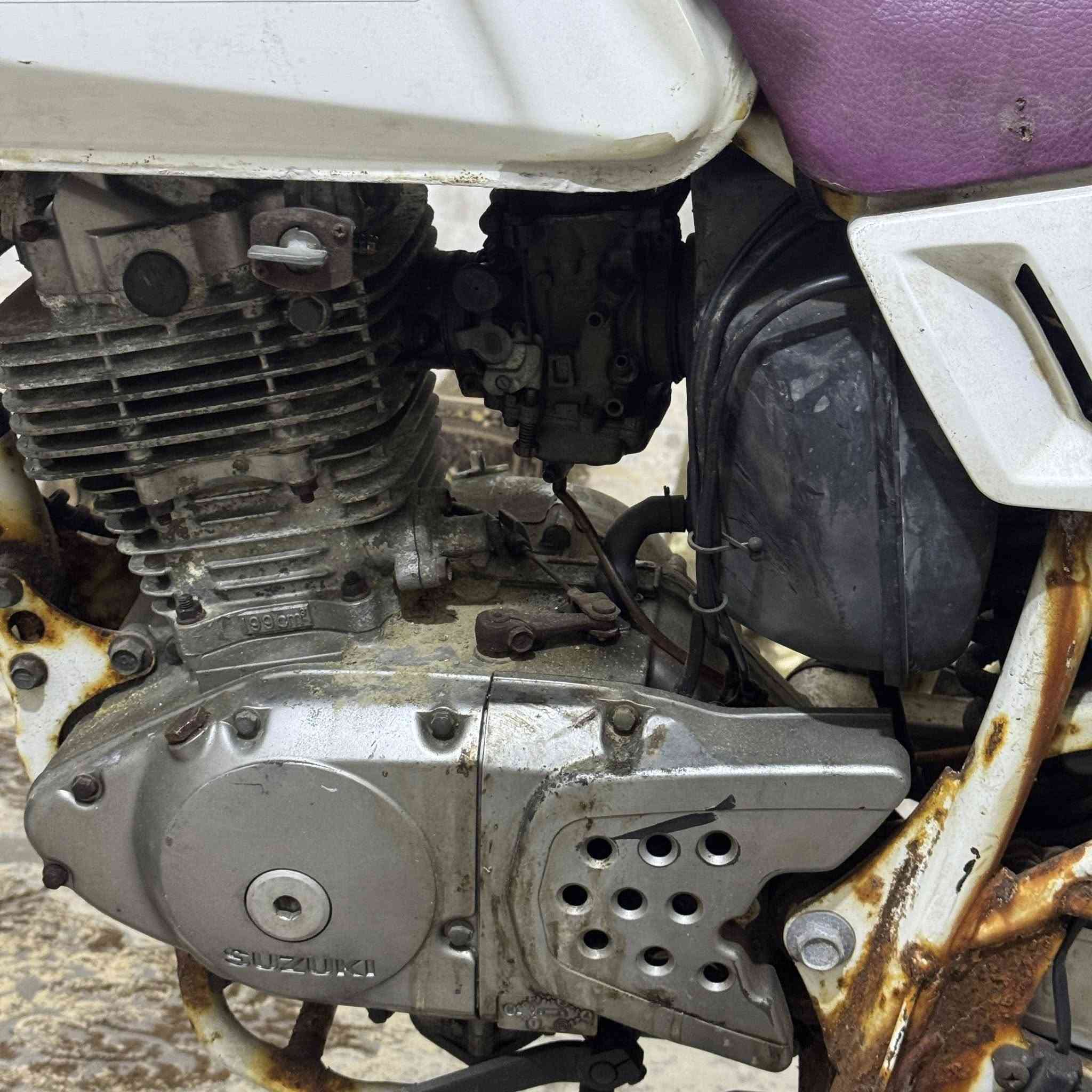 سلام عليكم دراجه رمبه تفصيخ ابيع شاصي او بس مكينه او كامله شتريد موجود كيلو متر صفر  مكينه مكفوله كفاله عامه رجاءً  الحد يراسل خاص ما اجاوب اي ستفسار اتصل عله هاذ رقم وتدلل***********
