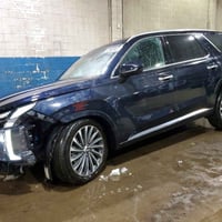 بلسايد 24 كلكرافي الحادث فقط هذا الي بل صوره بدون دواخل   السياره شغال...