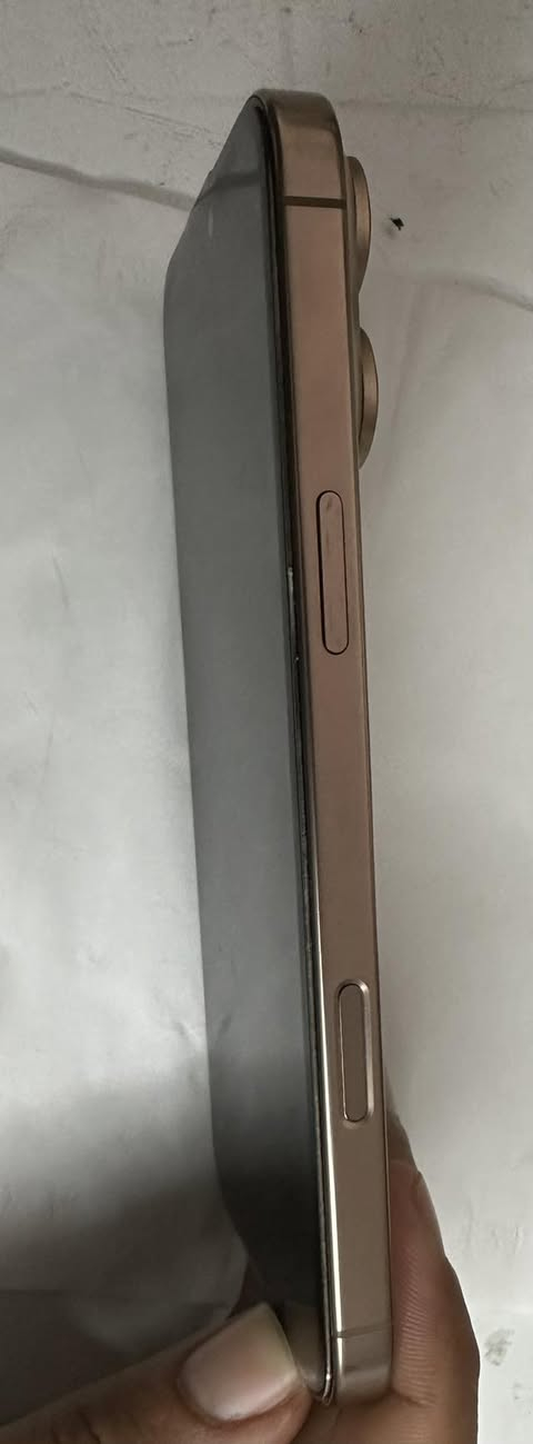 سلام عليكم جهاز 16pro Max
ذاكرة 256
ضمان ماستر كامل الملحقات
الجهاز نضافة عامة مكفول تجي تفحص حاسبة
السعر:1400
الرقم:***********
العنوان:زعفرانية سوق مريم
