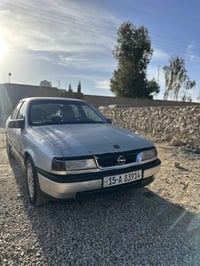 اوبل فكتره محرك 1600 نضافه كدام العين رقم انبار  جديد تحويل موديل 1992...