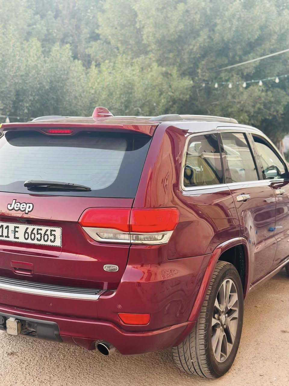 السلام عليكم للبيع

جيب  JEEP 🇺🇸🏁

جيب امريكي اوفرلاند اصل 
الضرربسيط  جاملغ خلفي عكس السايق +
طرف الدعاميه الاماميه  

صور الحادث مرفقه 

الموديل :2018 

المحرك :   V6 . 3.600

العداد : (138mi).

اللون :ماروني 🚗 

نضام الدفع فور ويل 4/4 ماوس  

(المواصفات )

معروفة موصفات اوفرلاند 

فول موصفات 1/1 

مري  شفط واشارة 

مري قلاب ويه ال R

يدات ستيل اصل 
   
جنطه كهربائي شفط 

دبل كزوز خلفي 

حساسات اماميه + خلفية 

سستم صوت 12 سماعة 

*دمام خلفي 

*جكات تصعد وتنزل 

*نضام صوت Alpine                                 

*فتحت سقف بانوراما  ☀️

* لايت امامي خلفي LED . ⚡️

* كاميرا خلفية . 📷

* ويل قياس 20.🛞

* مري هيتر .♨️

*نقطعة عمياء .

* تشغيل عن بعد . 

* ماوس .🖱️

*رادار خلفي + رادار امامي 

*كشن كهرباء ⚡️

*اربع كشنات تدفئة و الامامي تبريد وتدفئة ☁️

* شاشة كبيرة   🖥️

* اربع مودات قيادة ❄️

* مثبت سرعة . 

🔴مكان السيارة : النجف الاشرف  

تخم تاير جديد 

السعر 250 💵💵 

للاستفسار اكثر الاتصال عل الرقم 
***********☎️اتصال
