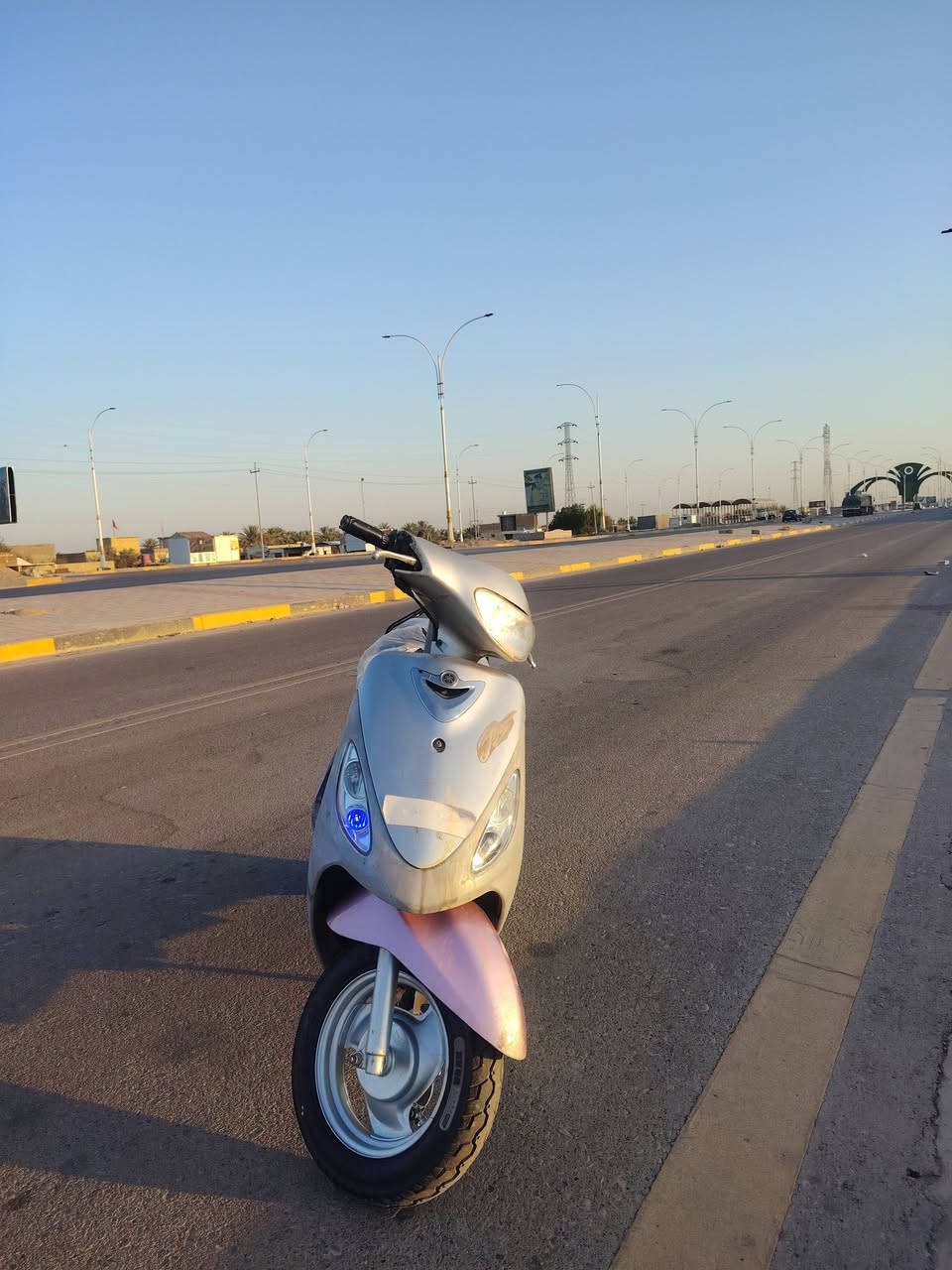 ماكس  منفولي النذافه ومفتوحه الدراجه بس مره وحده السعر مناسب كلش 575وبيه مجال


**إذا كنت صاحب هذا الإعلان وتريد حذفه لأي سبب، رجاءا أرسل رسالة إلى الدعم الفني**