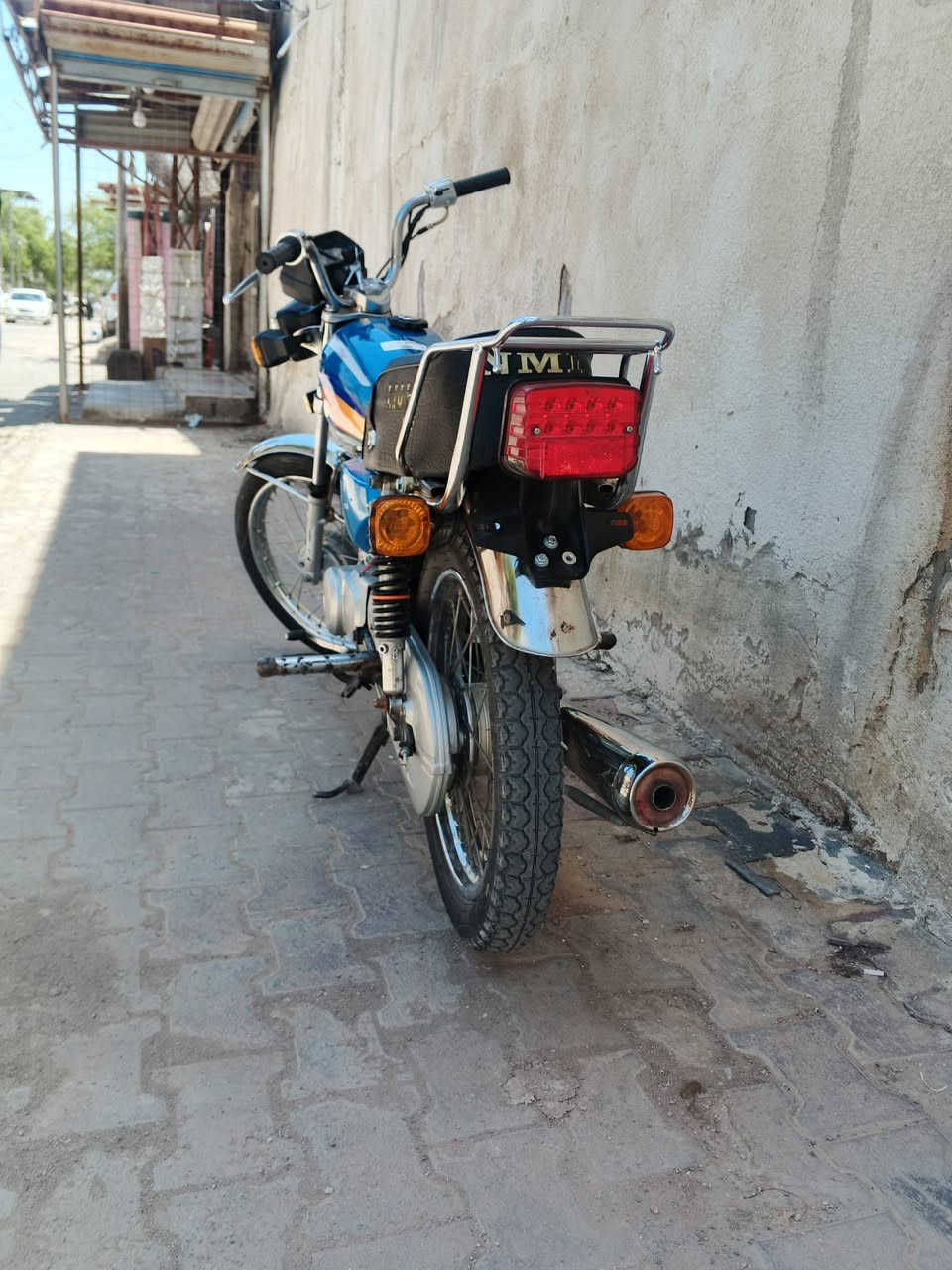 سلام عليكم شباب دراجه نامه شلامجه نضيفه كلش ادوات أسعر 550 مستعجل علا بيعتهة واتساب فقط ***********
