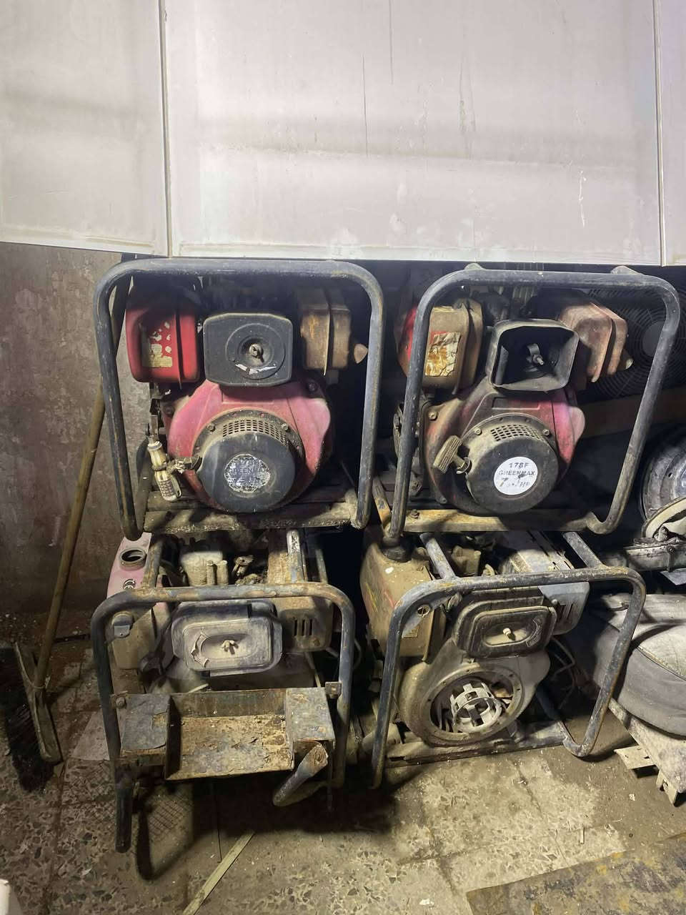 مضخات كاز للبيع العنوان نجف كوفه ***********
