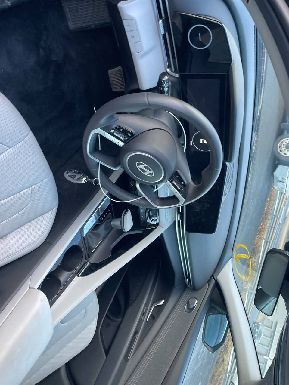 هونداي النترا 2025 لمتدد
فول مواصفات

حادث موضح بالصور 

السيارة حالياً بالعقبة

للتواصل

***********
