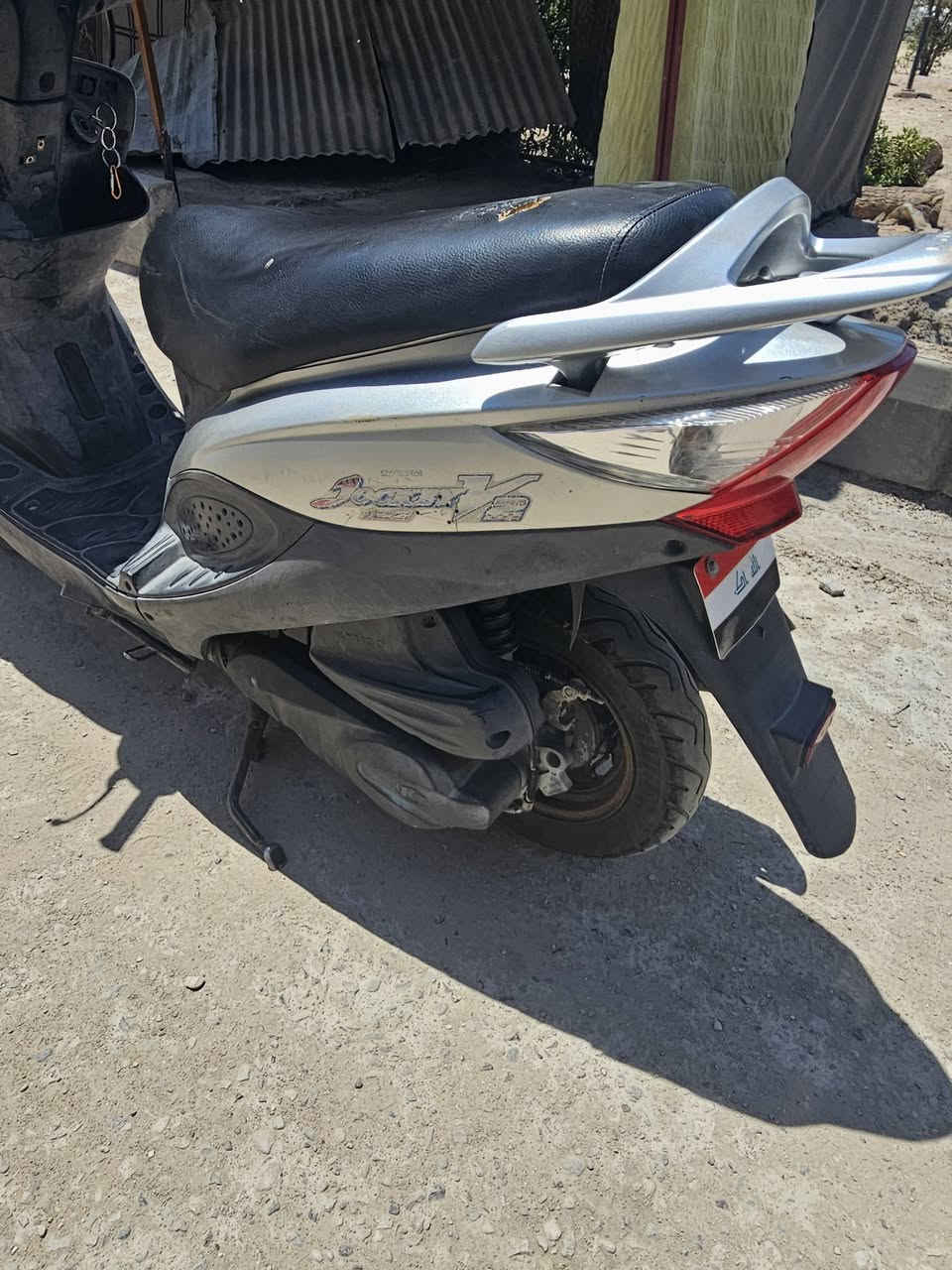 دراجه جي تو البيع الداجه كلها شغاله ومامفتوح الدراجه السعر 550وبيها مجال مكاني الناصري حي الشهداء ***********
