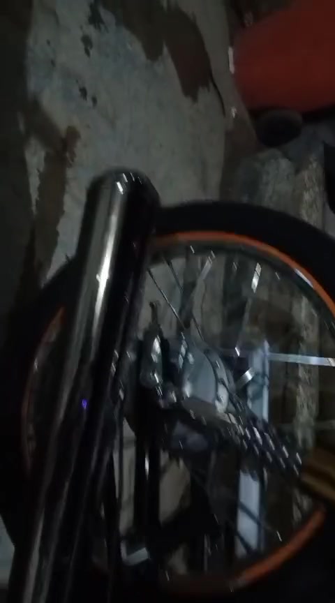 سلام عليكم حبايب دراجه حلوه ونضافه100/100ساسوكي موديل 2026 جانت خازنه سعر خاص تواصل رقم***********
