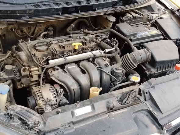 سلام عليكم النترا 2012 خليجي بيه ضربه بل جاملغ الخلفي بسيطه وجاهزه من كلشي أو بسمنه ***********
