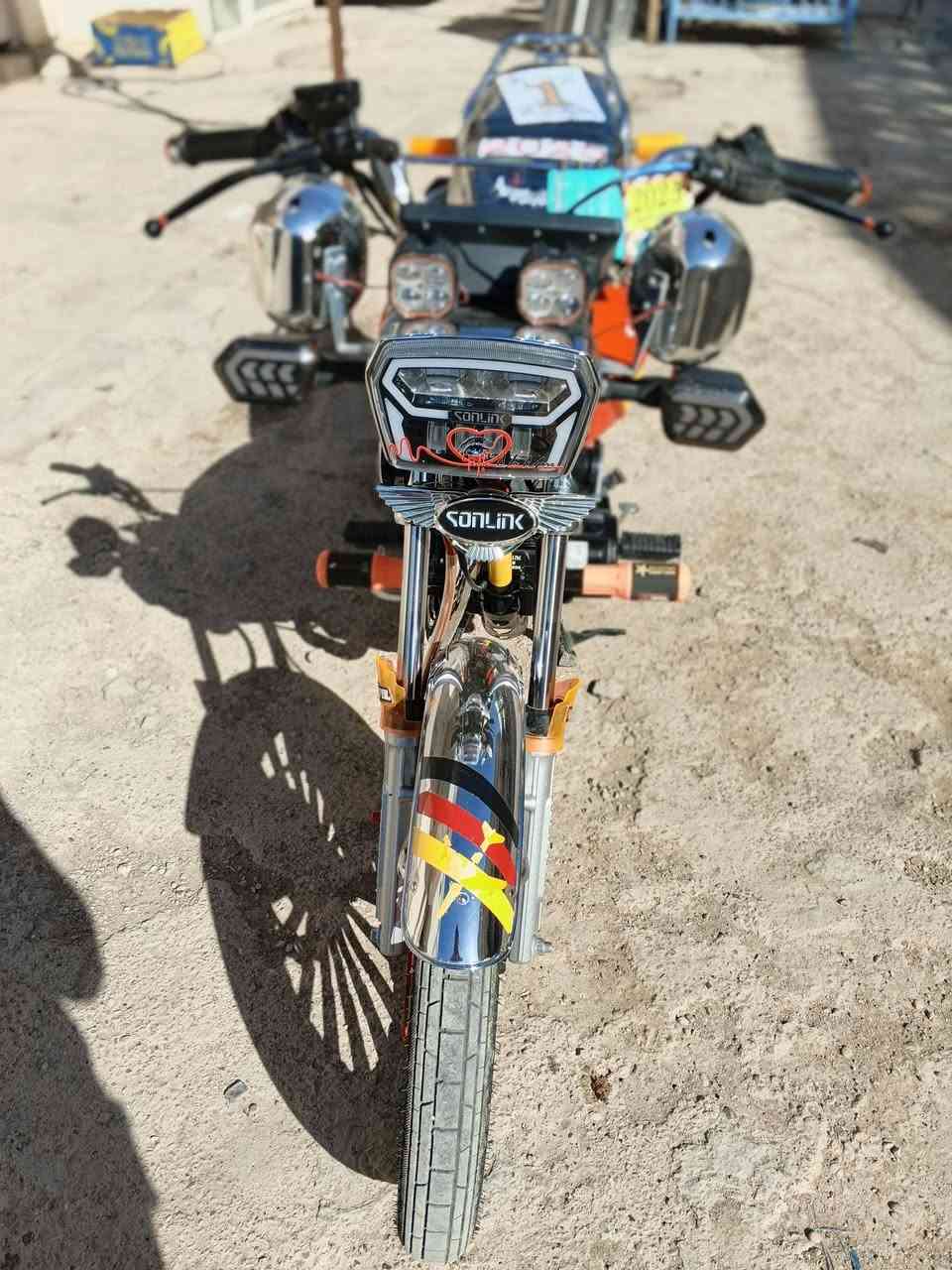 دراجه سونك موديل 25نضيفه فوال كامله اي نقص اتصال ***********
