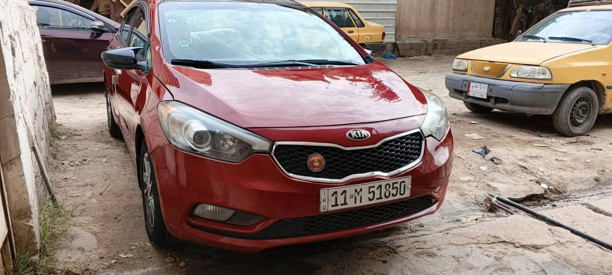 السلام عليكم
سيراتو 14 خليجي  محرك 1600. بغداد بسمي مكاني بغداد ( ابو غريب) 
السعر (100) 
رقم الهاتف ( *********** )
