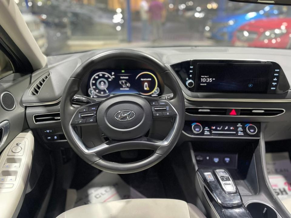 ٢٣ فول
ماشيه٢٠ الف مكينه ٢٥٠٠
ضرر جانبي خفيف بجم كبس ١٦٨ وبيها مجال.


**إذا كنت صاحب هذا الإعلان وتريد حذفه لأي سبب، رجاءا أرسل رسالة إلى الدعم الفني**