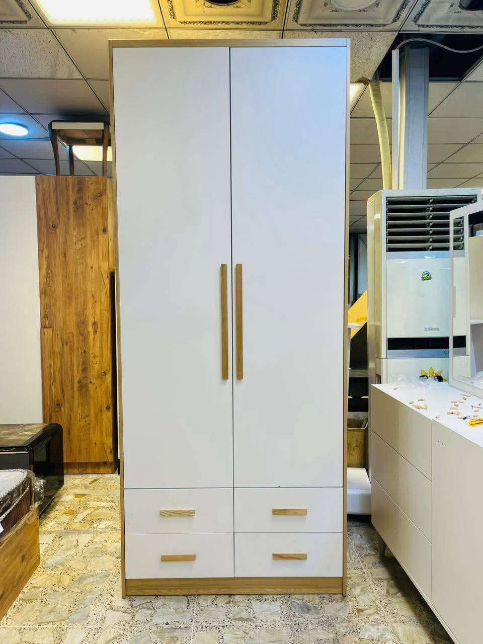 #تم_بعونـ_الله_وصول

كافه انواع كناتير 2 باب مع 3 باب 

#معرض_القمة_للاثاث_المنزلي 

#الشامية مقابيل البالات مجاور مول الشامية 
للاستفسار أكثر ***********
