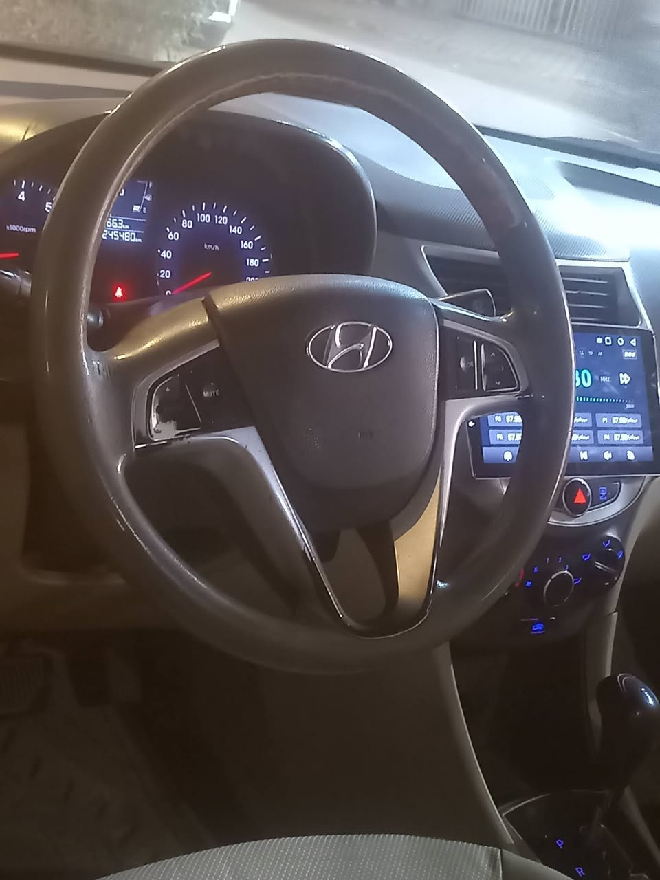 السلام عليكم اكسنت خليجي مديل 14 السياره فول لل اخير محرك 1600 جديد بيهه قطعه وحده صبغ جاملغ امامي فقط بدون فتح وباقي كفاله كير مكينه حداديه مكفولات تبريد شغال السياره جديده بمعنى الكلمة مكاني نجف سعر 98 قفله من اخير رقم الهاتف *********** اتصال عله رقم غير متواجد عله فيس بوك
