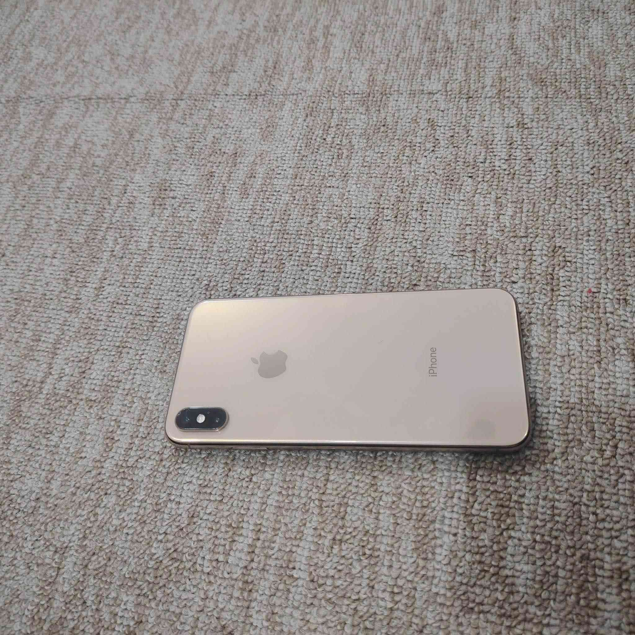 السلام عليكم اكس ماكس نضيف كلش ذاكره 256 بطاريه 78 مامفتوح ولامصلح مكفول (((كفاله)) شرط الفحص  سعره 250 وبيه مجال بسيط مكاني ناصريه *********** ناصرية, ذي قار
