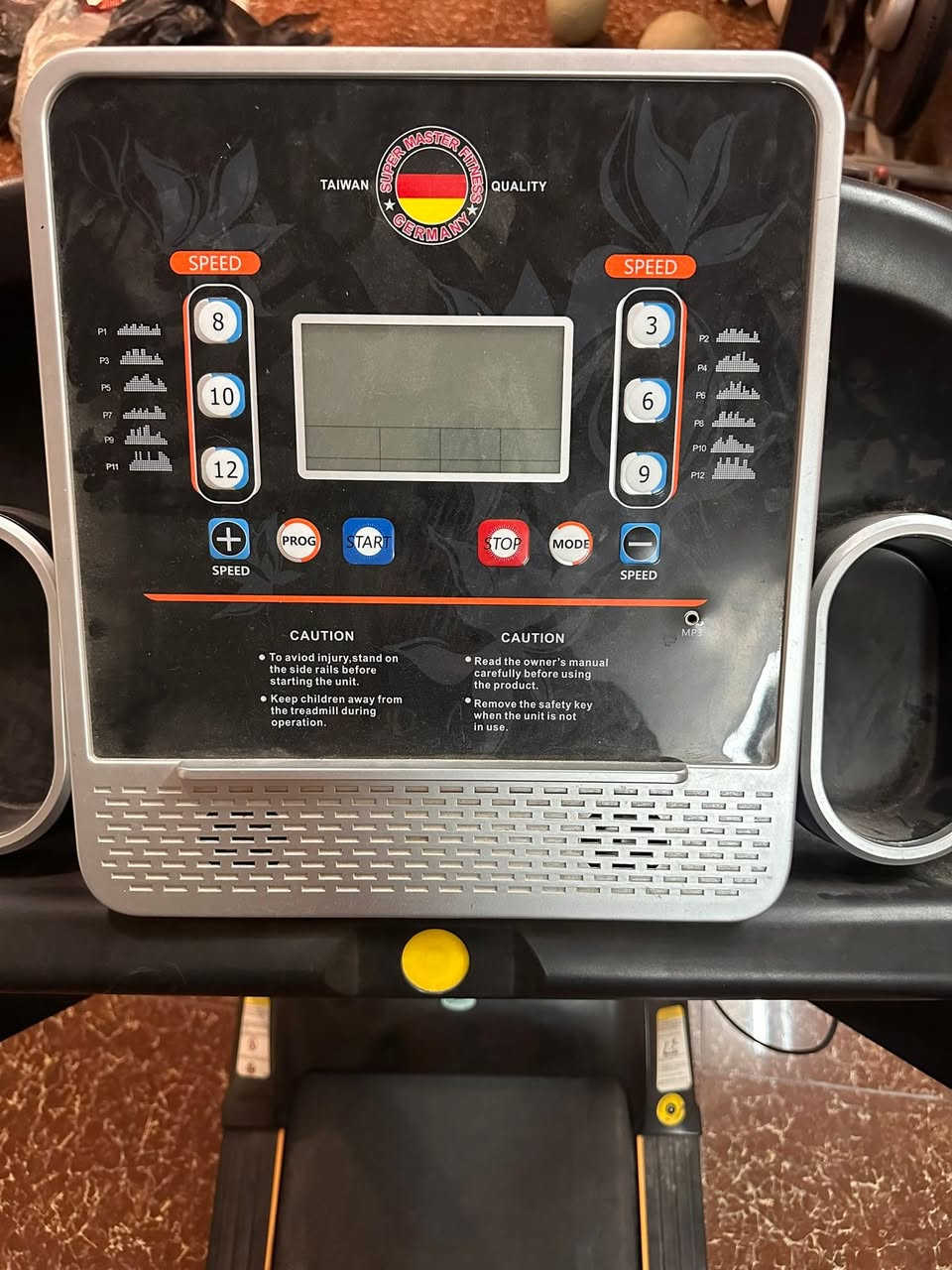 اجهزه رياضية للبيع في اربيل سعر الجهاز ١٠٠ الف وبي مجال


**إذا كنت صاحب هذا الإعلان وتريد حذفه لأي سبب، رجاءا أرسل رسالة إلى الدعم الفني**