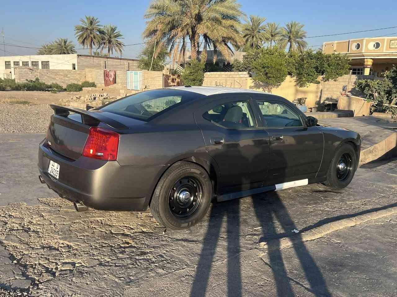 سلام عليكم جارجر 2009مصبوغه حزام جماليه بدون حادث وبدون دواخل السياره جاهزه حداديه مكينه تبريد كلها جاهزه 
السعر 100وبيها مجال او مراوس حسب القناعه ***********متواجد واتساب وخط
