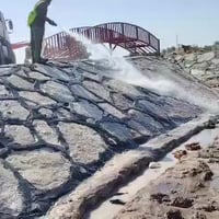 حياكم الله الغوالي بناء الحجر كرسته وعمل #تطبيق_ارضيات #بناء_اسيجه #تغ...