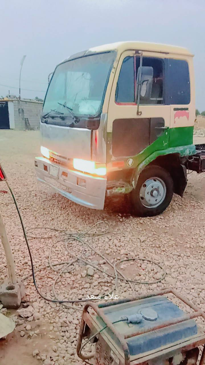 للبيع نيسان نفخ موديل 94 سنويه لل 29رقم بصره مشروع وطني سياره جاهزه سته وربع شاصي مكفول م̷ـــِْن لحيم وفطر مكان بابل الشوملي سعر 65وبيه مجال ***********
