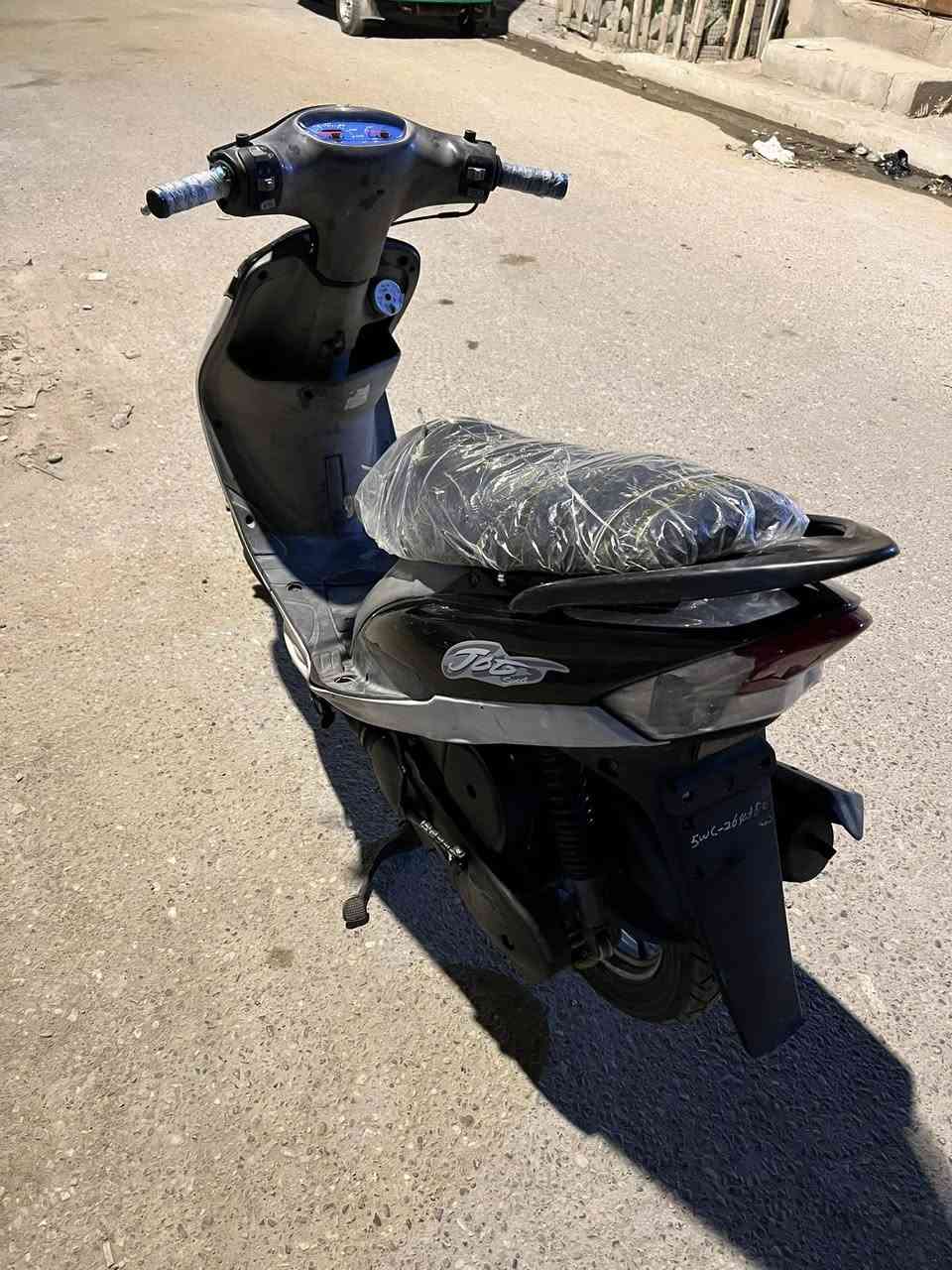 ماكس قجمه جديده كلهة شغاله سلف هندر اشاير سكنات ما مفتوحه مشي نهضه خير من اللّٰه بوشه 49 ابلاديه لايت عالي وناصي دبلات امامي وخلفي ابريكات اماميه وخلفيه جاهزه اخت الرمبه نعومه كلش حلوه مكان حيانية شارع السيد سعر 675 وبيه مجال رقم ***********
