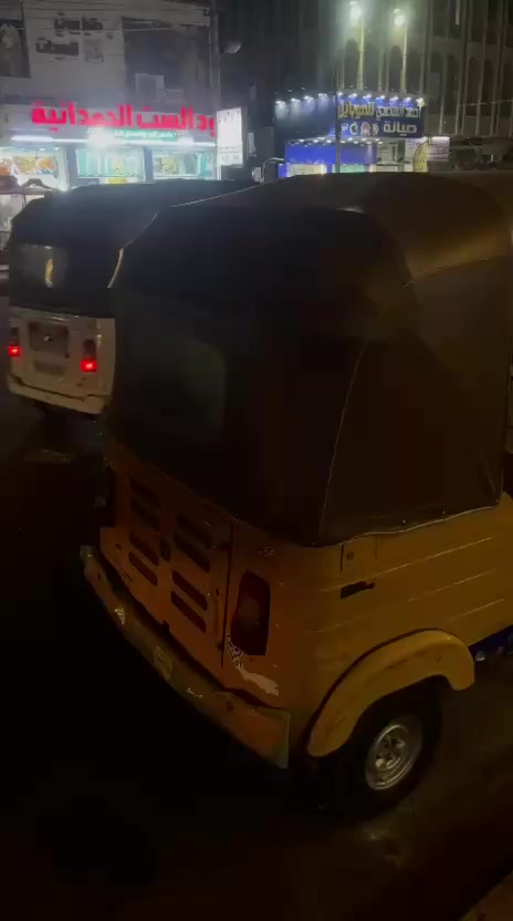 سلام عليكم تكتك 2019  شهر 5 مامرقمه وبيها اوراق اصوليه للبيع التكتك شوف العين المكينه اكفلك ياها تبخير تنقيص التكتك نضيفه بس شويه مهموله هسه الضفيره شغاله شادلها زنون عالي ناصي ما بيها قطره صبغ ولا مدعومه وكلشي ما مبدل بلادي السعر 5 ملاين وبيها مجال حك الجيه) مكاني بغداد الجديده ***********
