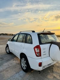 سياره تيكو البيع  موديل 2015 رقم انكليزي بغداد بسمي  محرك وكير كفاله و...