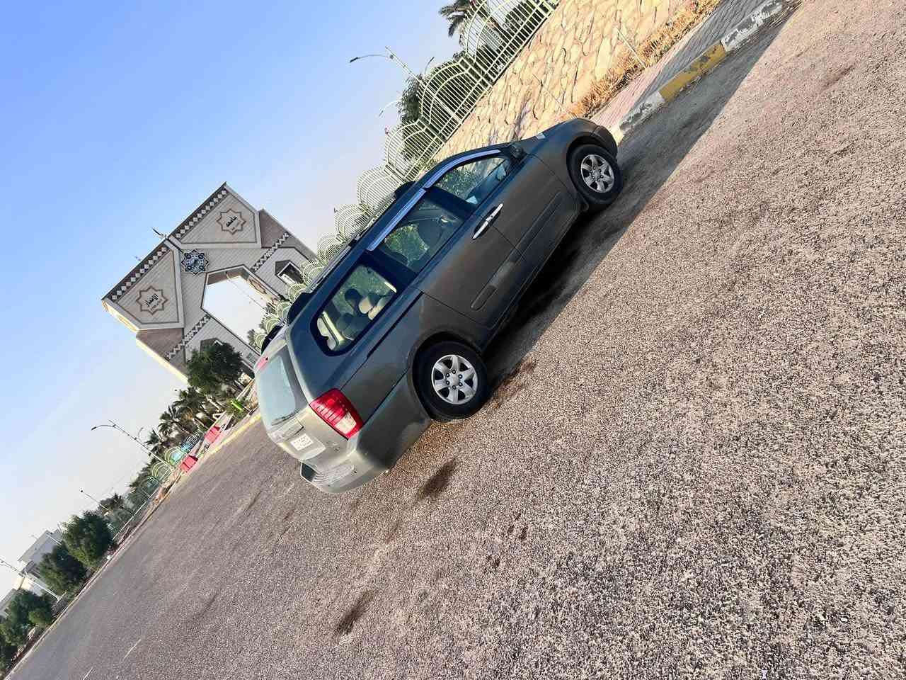 السلام عليكم
للبيع كيا سيدونا 2008 
مكينة 3800 صار 4 اشهر من شديتهة
تبريد كير محرك مكفولات
تخم تاير جديد
السيارة رقم ديالى دولي باسمي 
السيارة بيهة مكانات صبغ ابيع حزام
شادلهة منظومة غاز 80 لتر 
سعر السيارة 120 وبيهة مجال
مكان السيارة بعقوبة 
***********
