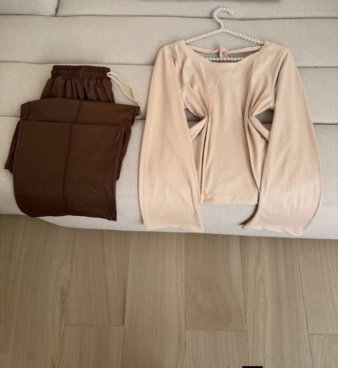 اتراكات يجنن يوجد توصيل داخل جبله الفين


**إذا كنت صاحب هذا الإعلان وتريد حذفه لأي سبب، رجاءا أرسل رسالة إلى الدعم الفني**