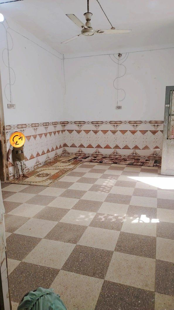 إعادة النشر
بيت زراعي للبيع قرب مدرسة ابي طالب الأهلية
متكون من غرفتين وصاله ومطبخ وساحة زغيرة ومنور بناء نظيف ...  ب٣٥ مليون 
للاستفسار الاتصال ***********
