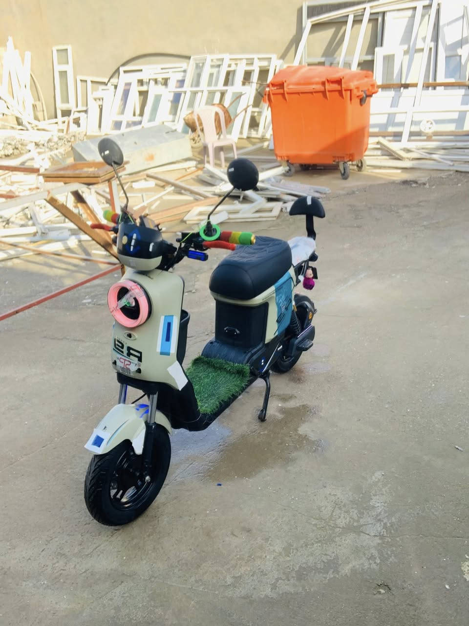 سلام وعليكم بايسكل شحن R9للبيع 👌🏍️
مستخدم شهرين 😍
السرعه 109
بطاريات جدد 🔋 
لايت عالي او ناصي 🔦
نشرات شغالات 💎
Rيرجع بك 😊
حساسات شغالات 👌
مآبي اي عيب 👌
سعر ٥٥٠ 💲 
مكاني كركوك ناحيه يايجي 👍 
موجود عل فيس 👌


**إذا كنت صاحب هذا الإعلان وتريد حذفه لأي سبب، رجاءا أرسل رسالة إلى الدعم الفني**