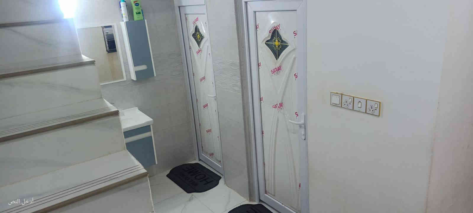 على بركة الله تعالى
............................. 
إسلام عليكم ورحمة الله وبركاته🌹
📞 ***********
........................... 
دار سكن للبيع، 🏩
المساحه 100م
مربع 10×10

ركن على شارعين 10م
كافت خدمات متوفره

شغل درجه أولى بناء حديث
دوانيه
غرف 1
وصاله
وصحيات خارجي وداخلي

طابو زراعي 💯
وكاله ومكاتبه ونسخه من طابو

سعر 55 وبي مجال 
اللاستفسار📞 ***********
