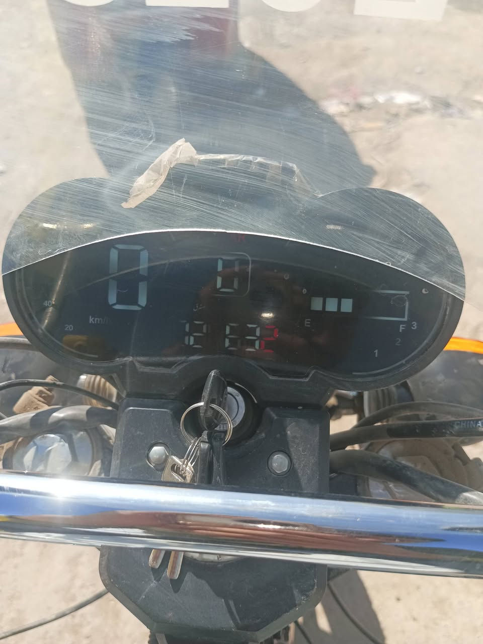 للبيع شاينك جمرة موديل 23مرقمة رقم نكليزي بغداد بعدها جديدة تخم تاير بعد ة جديد دبلات ورك محرك كلة شركة برقي ما مفتوح تجي تفحص وشوف بعينك يلة تاخذ العنوان ابو غريب شهداء تصال ***********سعر 3وربع مو شراء رجائن لا تعبني
