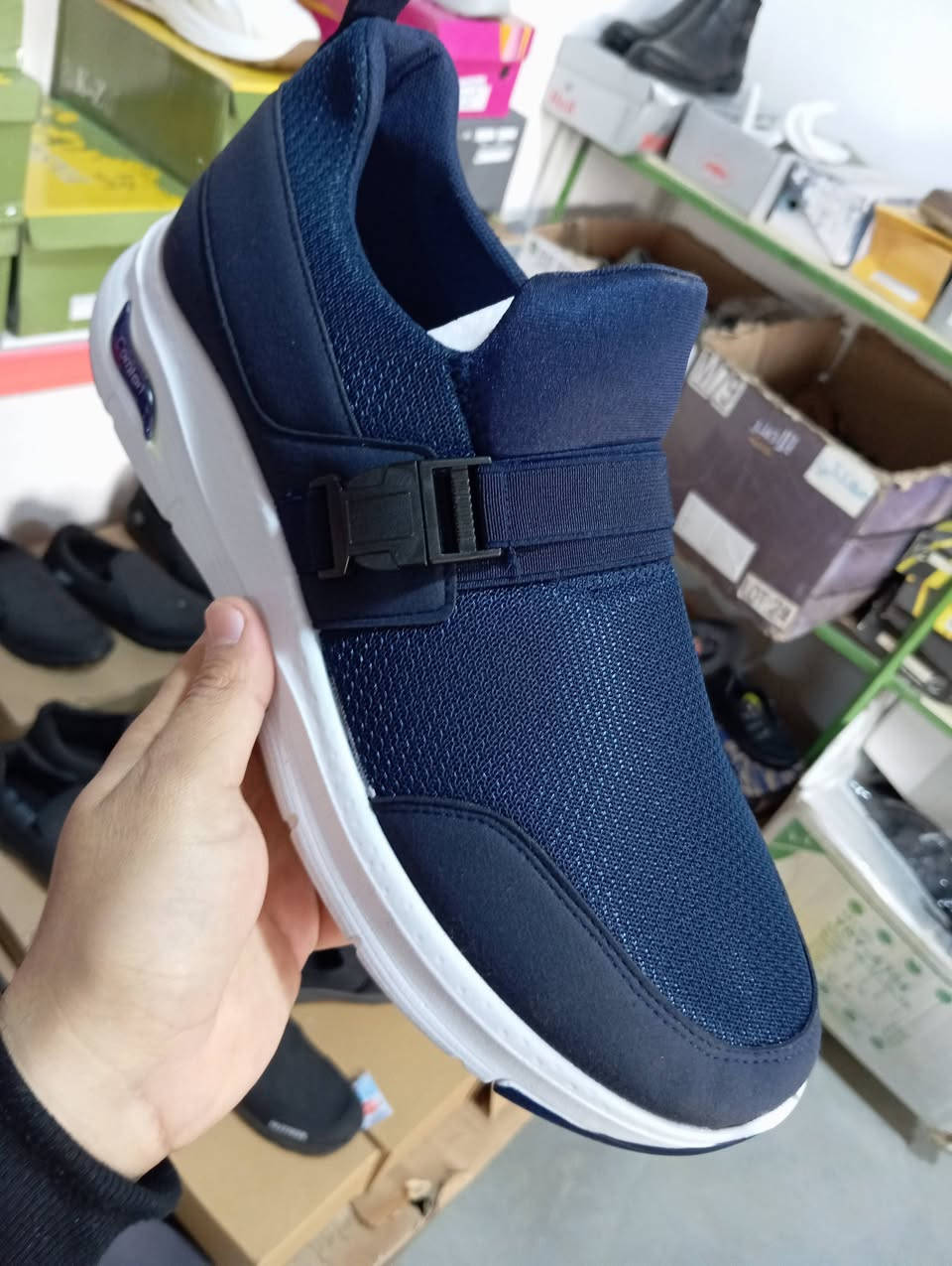 📢 وصل حديثاً إلى محلات الغازي
تشكيلة مميزة من الـشحاطات الأصلية و السكجرات المريحة بجودة ممتازة وتصاميم عصرية 👌
متوفرة بقياسات متنوعة تناسب الجميع:
👦 أطفال
🧒 ولادي
🧑 شبابي
👨 رجالي
وكذلك أحجام خاصة لراحة أكثر.
✨ جودة عالية
✨ مريحة للاستعمال اليومي
✨ أسعار مناسبة للجميع
📍 زورونا في محلات الغازي واختاروا الموديل اللي يعجبكم.
الموقع:شميط -الشارع العام- بالقرب من اعدادية بدر الكبرى 
للاستفسار:***********
***********
