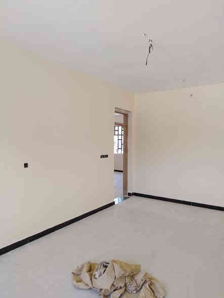 خلفة معجون + صبغ شغل درجه اولى 
متفرغ حاليا ؟
***********
