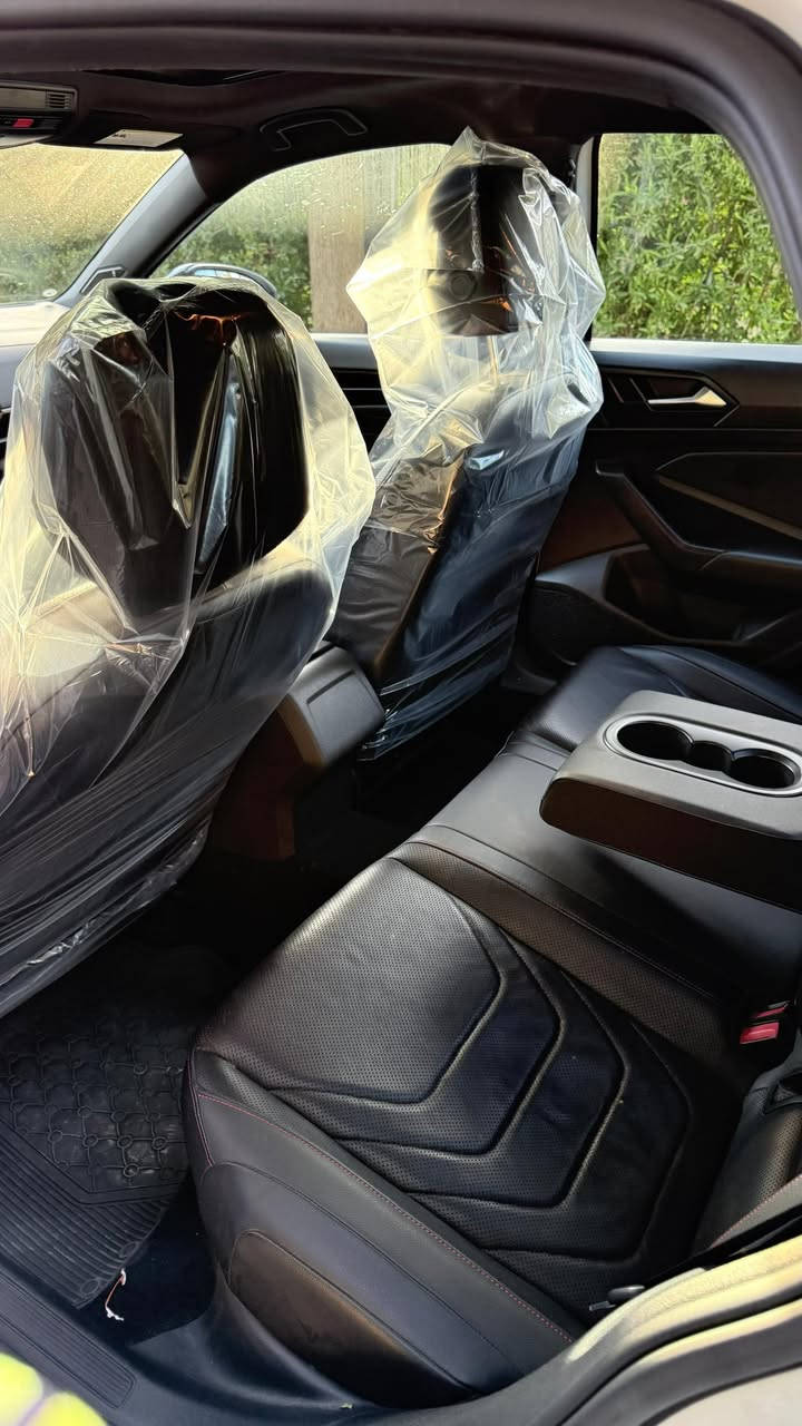 للبيع جيتا GLI موديل 2022 لون أبيض لؤلؤي، سيارة مميزة وفول مواصفات 🔥

السيارة مزودة إضافات أداء لعشاق القوة:
 • بلكات APR
 • شوته
 • داون بايب
 • برمجة Stage 1

فول مواصفات:
 • فتحة سقف
 • شاشة كبيرة مع كار بلاي
 • عدادات ديجيتال
 • تحكم سكان
 • بصمة تشغيل
 • كراسي جلد
 • كامرة خلفية وحساسات
 • إنارة LED
 • رنكات وكالة GLI

السيارة نظيفة جداً وبدون أي ايرباك أو دواخل، جاهزة وما تحتاج شي.

السعر: 207 وقابل للتفاوض البسيط 
الموقع: كركوك
للاستفسار والاتصال: ***********
