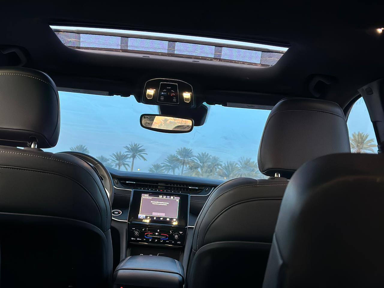 سلام عليكم
جيب موديل 2023
 السيارة 7 راكب   vip
 بيه بنيد فقط مصبوغ  وبيه كلير بحافة قبق الجنطه 
صور حادث  خاص
فول موصفات رقم اربيل 
تريد تحويل تريد وكاله حاضر اني /
 السعر   248 بيه مجال بسيط /***********
