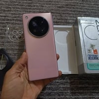 انفنكس زيرو ٤٠ • ٥١٢ جيجابايت • شحن ٣٣ واط