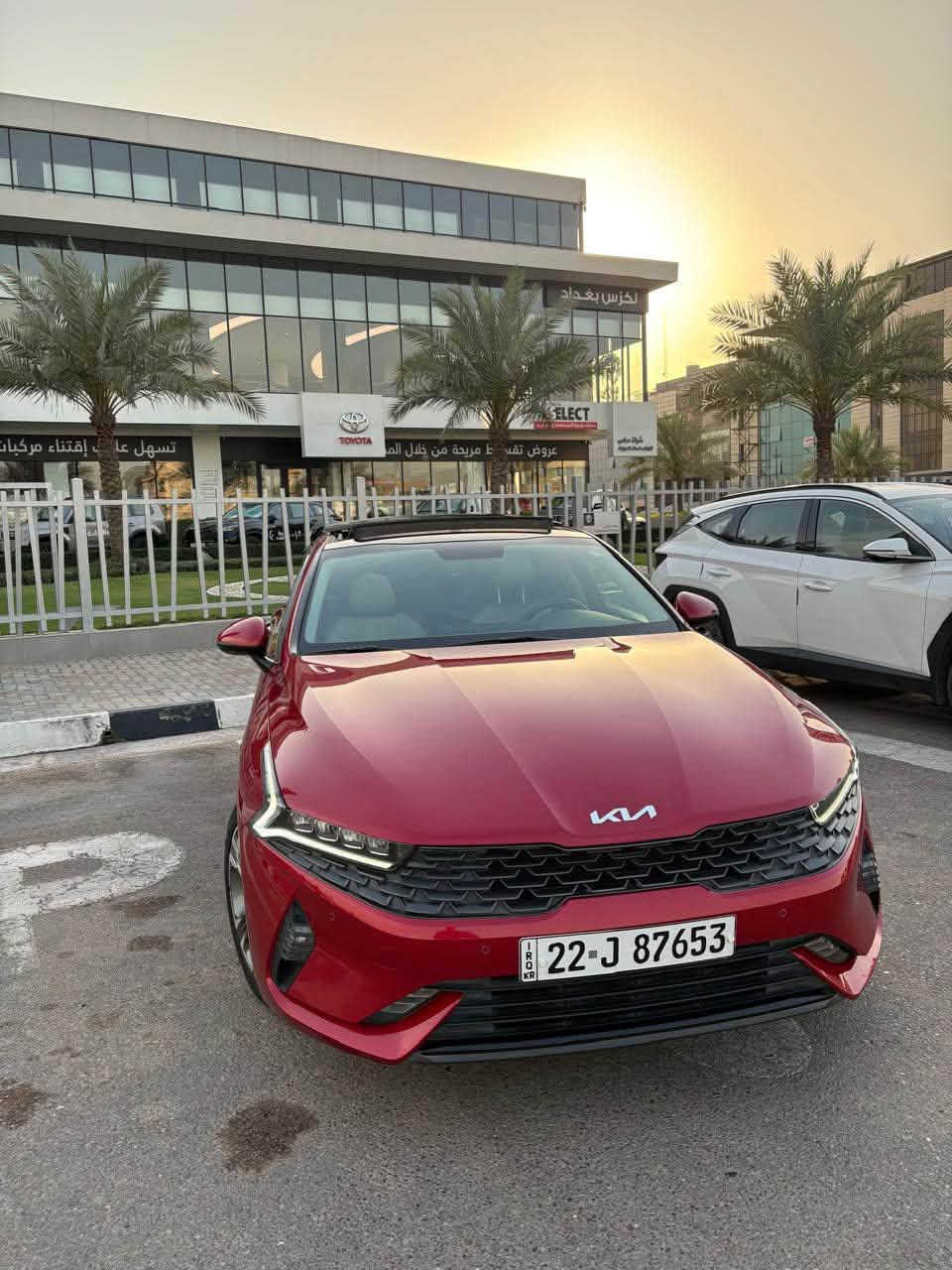 K5 2023 
خليجي مكفوله من الصبغ والبارد والتبديل ماشيه 39 الف رقم اربيل بأسمي جديده اخت الزيرو علي ايدي فول مواصفات محرك الفين دوش المرغوب بانوراما + كشنات جلد وتدفئه شاشه التبريد لمس ولد خلفي حساس امامي خلفي 
السعر 192$ وبيها مجال مكاني بغداد / السيديه
***********
