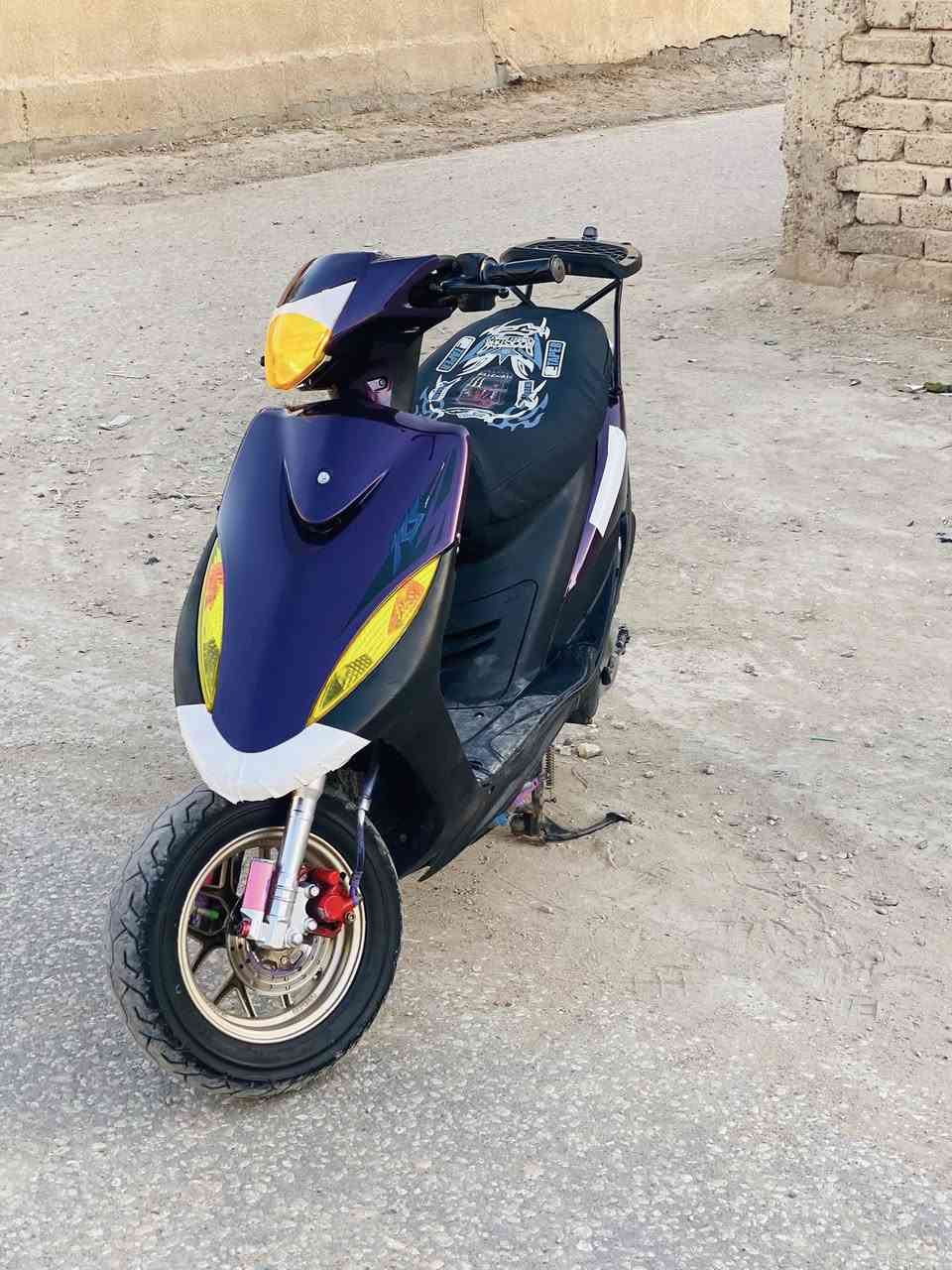 ماكس عدله ب450 وبيه مجال
سلام عليكم ماكس عدله للبيع الدراجه مناقصه اي شيء 
كامله من كلشي كهربائيات كله كامله ومختم وتايرات جدد شادهن دراجه عليه ويلات تزويد+ دبل امامي + دبل خلفي + صالنصه رياضي SC دراجه شلعه ومعدل طياره تخبل واحله من الصور سعره 450 وبيه مجال للشراي مكاني بابل محاويل رقمي :***********
