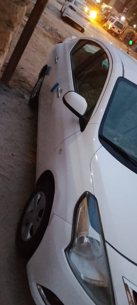 نيسان سني م ١٨ مكفوله عدا تكحيلات بسيطه ماشيه١٢٣ الف ١٠٧ قفل واذا اكو مراوس


**إذا كنت صاحب هذا الإعلان وتريد حذفه لأي سبب، رجاءا أرسل رسالة إلى الدعم الفني**