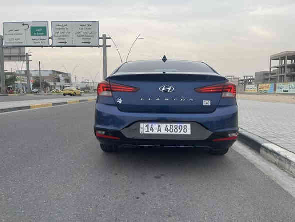 النترا واردامريكي موديل ٢٠١٩ حادثها مكدروبنيدالسياره جاهزه مكينه كيرحداده تبريدرقم بصره تحويل ثاني يوم مكاني القبله حي الجامعه السعر١٢٠ وبيها مجال بيع اومراوس بكوري فقط رقمي ***********
