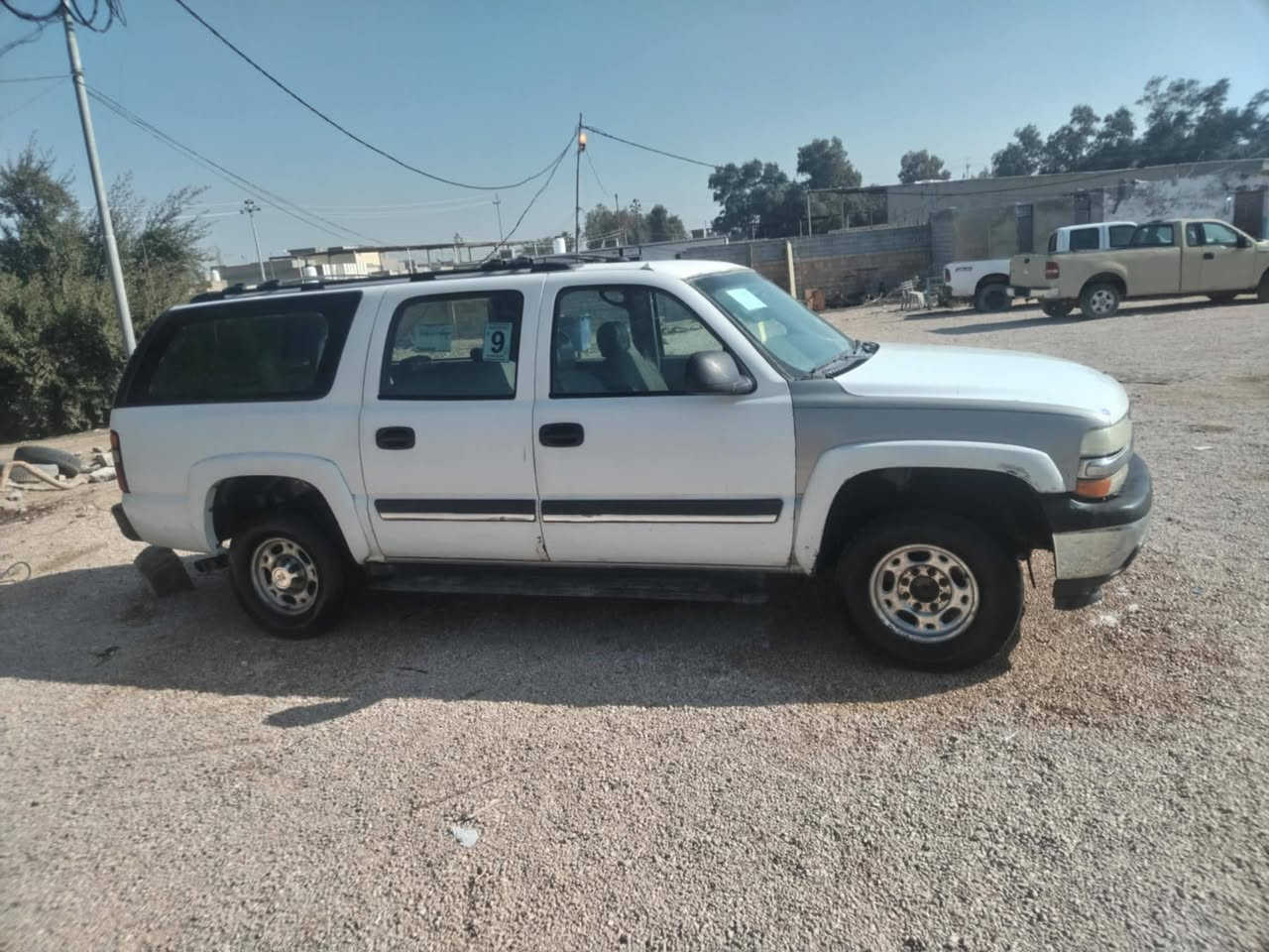 السلام عليكم جي ام سي 2003 كير مكينه جدا  حداديتها تخم تاير جديد سياره جديده جاهزه
سياره دوات بدون ارقام سعرها 35 وبيها مجال *********** عنوان نجف ابو صخير
